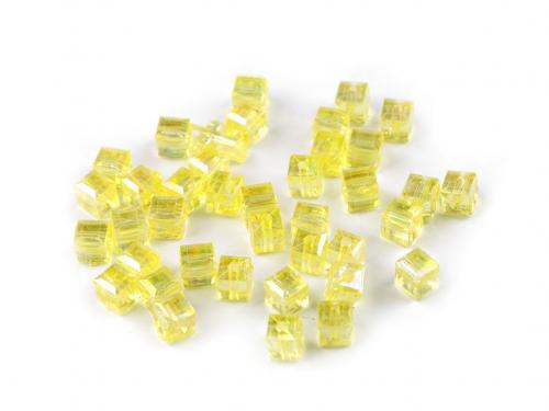 Plastové korálky s AB efektem kostka 6x6 mm, barva 2 žlutá