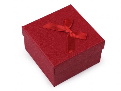 Krabička s mašličkou 9x9 cm, barva 11 červená